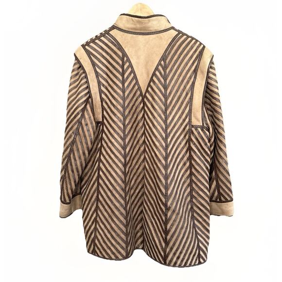 Vintage Suede & Embossed Leather Shearling Coat Tan Brown Boho Size 42 (M/L) - Picture 4 of 16